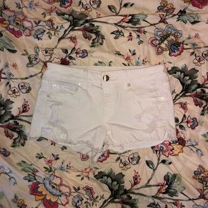 American Eagle - White Jean Shorts